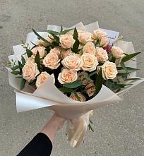 Букет Кремовые розы Латте в Козельске
