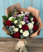 Букет цветов из:  Розы и Альстромерии #REPLACE_PRED# Козельске