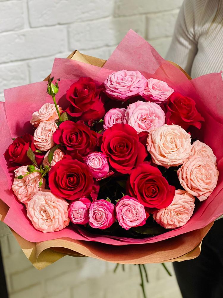 Букет цветов из: Розы в Козельске