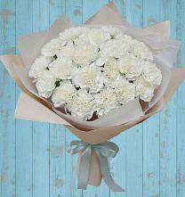 Букет цветов из:  Гвоздики в Козельске